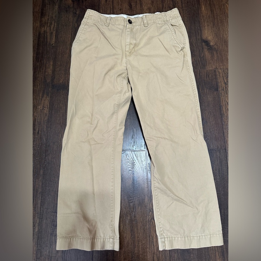 Men’s 32 X 30 Khaki Pants- Relaxed Fit American Eagle Outfitters